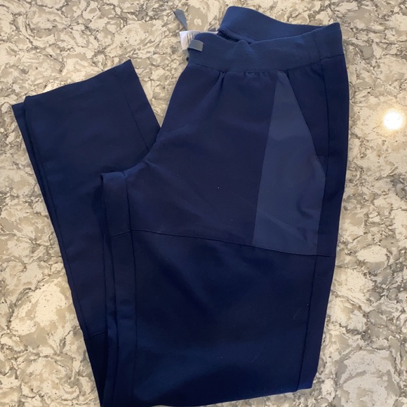 Set of small Figs - Picture 2 of 3